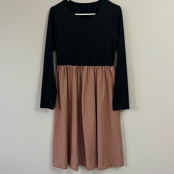 SHEIN Dresses & Skirts - Flowy long sleeve dress